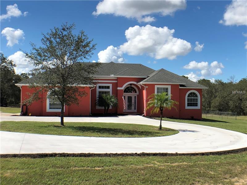 Casa en venta en 8076 Lake Hatchineha Rd, Haines City, FL 33844